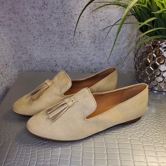 J. Crew Faux Suede Tassel Loafers Ligth Khaki - Picture 2 of 8